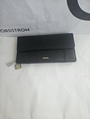 NWT Women's Fossil Jori RFID Flap Clutch Wallet Black SWL3009590